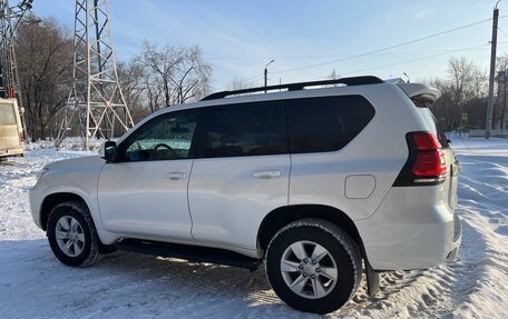 Toyota Land Cruiser Prado 150 рестайлинг 2, 2020 год, 6 300 000 рублей, 5 фотография