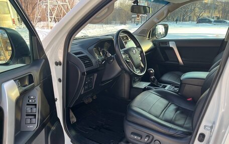 Toyota Land Cruiser Prado 150 рестайлинг 2, 2020 год, 6 300 000 рублей, 6 фотография