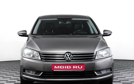 Volkswagen Passat B7, 2011 год, 1 049 000 рублей, 2 фотография