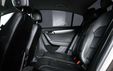 Volkswagen Passat B7, 2011 год, 1 049 000 рублей, 12 фотография