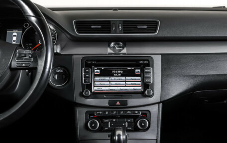 Volkswagen Passat B7, 2011 год, 1 049 000 рублей, 14 фотография