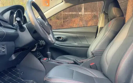 Toyota Vios III, 2022 год, 1 007 000 рублей, 7 фотография