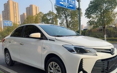Toyota Vios III, 2022 год, 1 007 000 рублей, 6 фотография