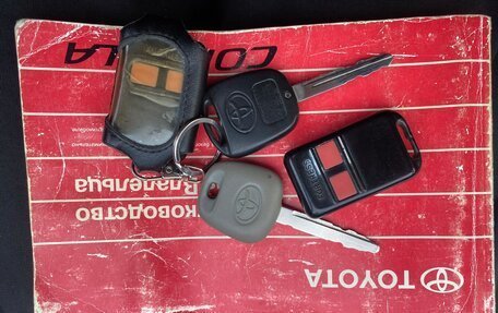 Toyota Corolla, 2004 год, 480 000 рублей, 16 фотография