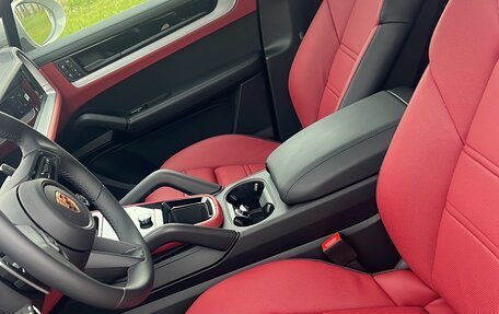 Porsche Cayenne III, 2023 год, 15 500 000 рублей, 4 фотография