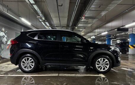 Hyundai Tucson III, 2018 год, 1 800 000 рублей, 3 фотография