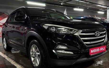 Hyundai Tucson III, 2018 год, 1 800 000 рублей, 2 фотография