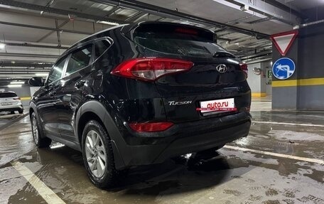 Hyundai Tucson III, 2018 год, 1 800 000 рублей, 5 фотография