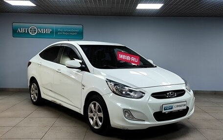 Hyundai Solaris II рестайлинг, 2012 год, 820 000 рублей, 3 фотография