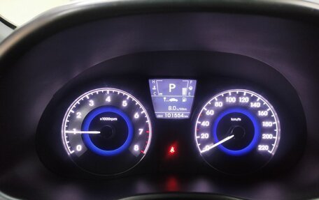 Hyundai Solaris II рестайлинг, 2012 год, 820 000 рублей, 16 фотография