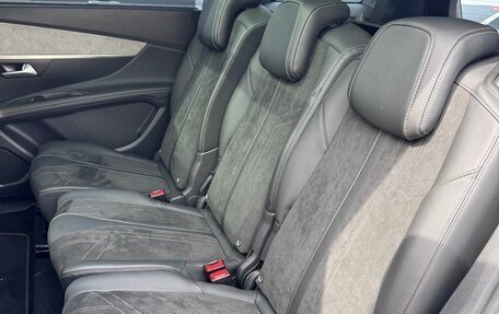 Peugeot 5008 II, 2021 год, 2 585 000 рублей, 23 фотография