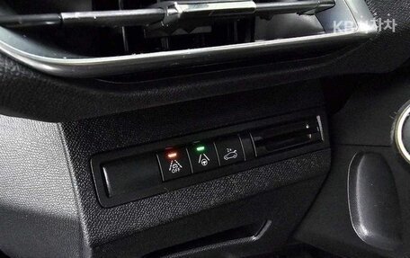 Peugeot 5008 II, 2021 год, 2 585 000 рублей, 25 фотография