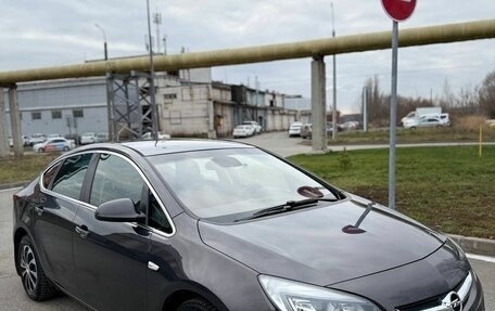 Opel Astra J, 2013 год, 570 000 рублей, 7 фотография