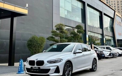 BMW 1 серия, 2021 год, 1 870 000 рублей, 1 фотография
