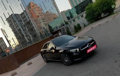 Mercedes-Benz A-Класс, 2019 год, 2 600 000 рублей, 1 фотография