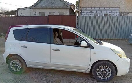 Nissan Note II рестайлинг, 2010 год, 490 000 рублей, 4 фотография