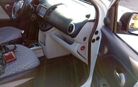 Nissan Note II рестайлинг, 2010 год, 490 000 рублей, 19 фотография