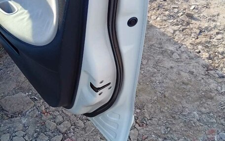 Nissan Note II рестайлинг, 2010 год, 490 000 рублей, 32 фотография