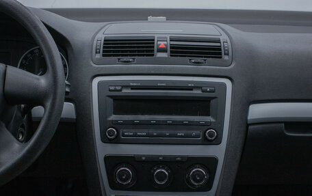 Skoda Octavia, 2011 год, 670 000 рублей, 14 фотография