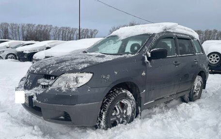 Mitsubishi Outlander III рестайлинг 3, 2008 год, 600 000 рублей, 4 фотография