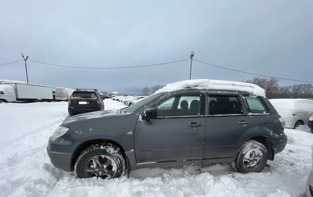 Mitsubishi Outlander III рестайлинг 3, 2008 год, 600 000 рублей, 5 фотография