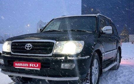 Toyota Land Cruiser 100 рестайлинг 2, 2003 год, 1 700 000 рублей, 6 фотография