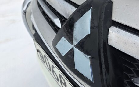 Mitsubishi Pajero Sport III рестайлинг, 2017 год, 2 450 000 рублей, 9 фотография