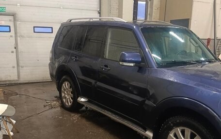 Mitsubishi Pajero IV, 2008 год, 990 000 рублей, 8 фотография