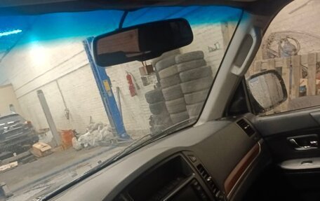 Mitsubishi Pajero IV, 2008 год, 990 000 рублей, 10 фотография