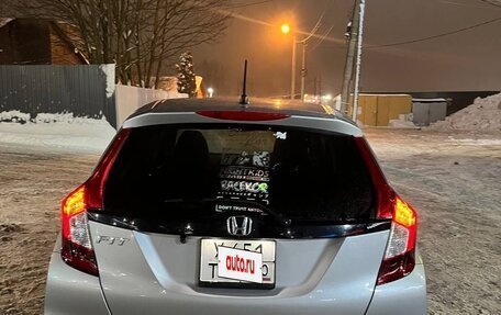 Honda Fit III, 2018 год, 1 400 000 рублей, 5 фотография