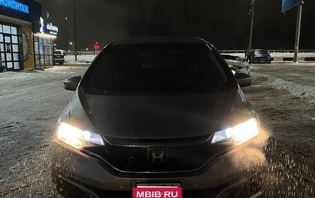 Honda Fit III, 2018 год, 1 400 000 рублей, 2 фотография
