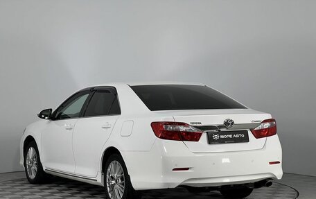 Toyota Camry, 2013 год, 1 570 000 рублей, 7 фотография
