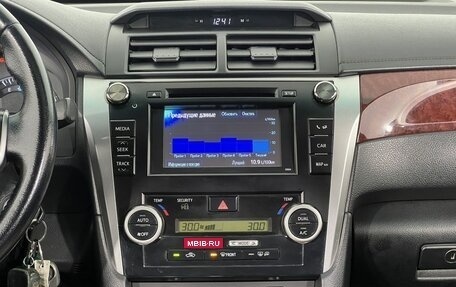 Toyota Camry, 2013 год, 1 570 000 рублей, 15 фотография