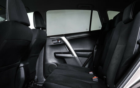 Toyota RAV4, 2017 год, 1 970 000 рублей, 11 фотография