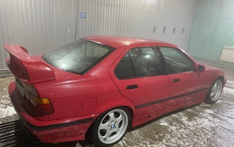 BMW 3 серия, 1991 год, 650 000 рублей, 5 фотография