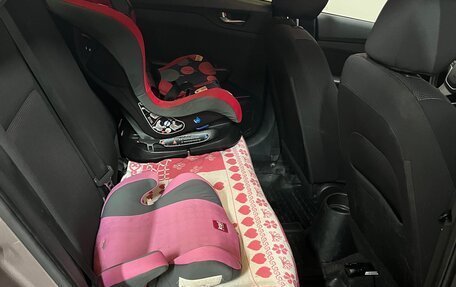 Hyundai Solaris II рестайлинг, 2019 год, 1 140 000 рублей, 8 фотография