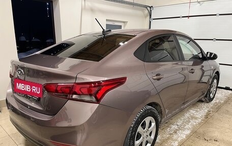 Hyundai Solaris II рестайлинг, 2019 год, 1 140 000 рублей, 2 фотография