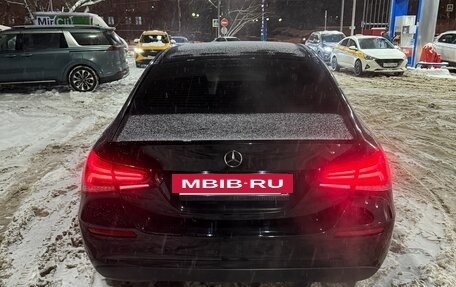 Mercedes-Benz A-Класс, 2019 год, 2 600 000 рублей, 5 фотография