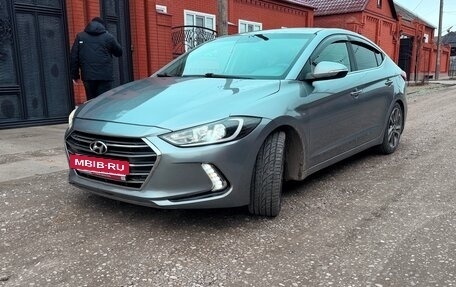 Hyundai Elantra VI рестайлинг, 2016 год, 1 360 000 рублей, 10 фотография