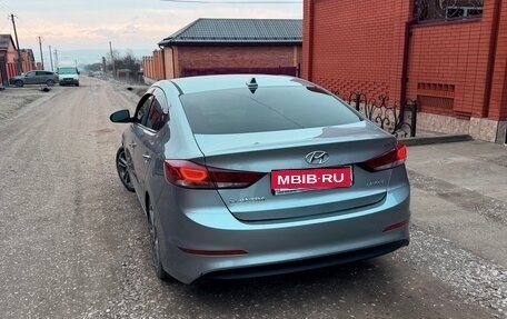 Hyundai Elantra VI рестайлинг, 2016 год, 1 360 000 рублей, 13 фотография