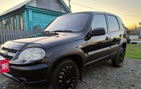 Chevrolet Niva I рестайлинг, 2018 год, 515 000 рублей, 5 фотография