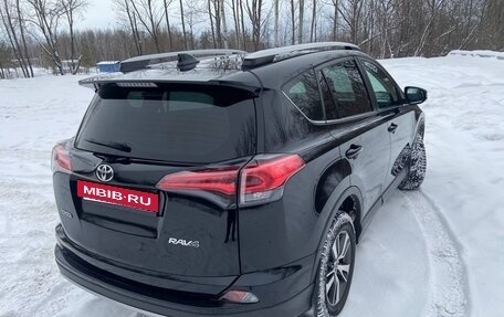 Toyota RAV4, 2018 год, 2 550 000 рублей, 4 фотография