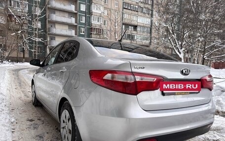 KIA Rio III рестайлинг, 2013 год, 600 000 рублей, 9 фотография