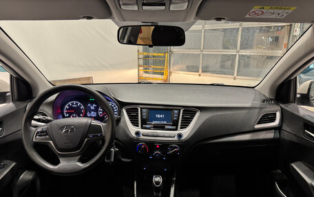 Hyundai Solaris II рестайлинг, 2019 год, 1 390 000 рублей, 10 фотография