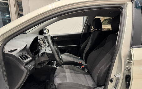 Hyundai Solaris II рестайлинг, 2019 год, 1 390 000 рублей, 25 фотография