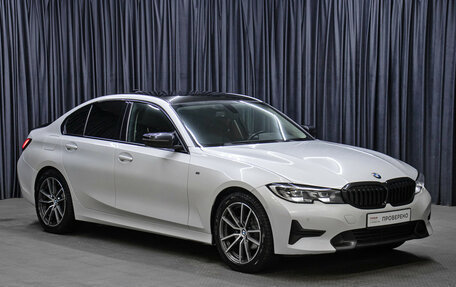 BMW 3 серия, 2021 год, 2 998 000 рублей, 3 фотография