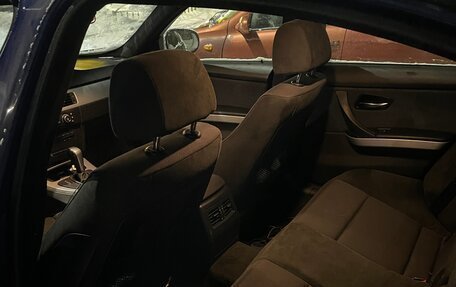 BMW 3 серия, 2009 год, 1 650 000 рублей, 13 фотография