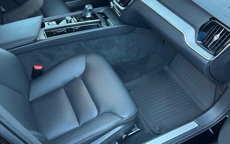 Volvo V60 Cross Country II, 2021 год, 3 640 000 рублей, 25 фотография