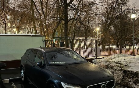 Volvo V60 Cross Country II, 2021 год, 3 640 000 рублей, 35 фотография