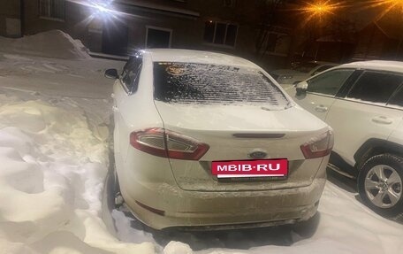 Ford Mondeo IV, 2011 год, 750 000 рублей, 2 фотография